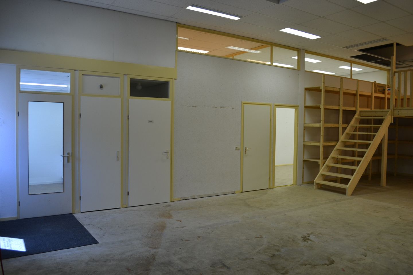 Bekijk foto 3 van Plesmanstraat 71