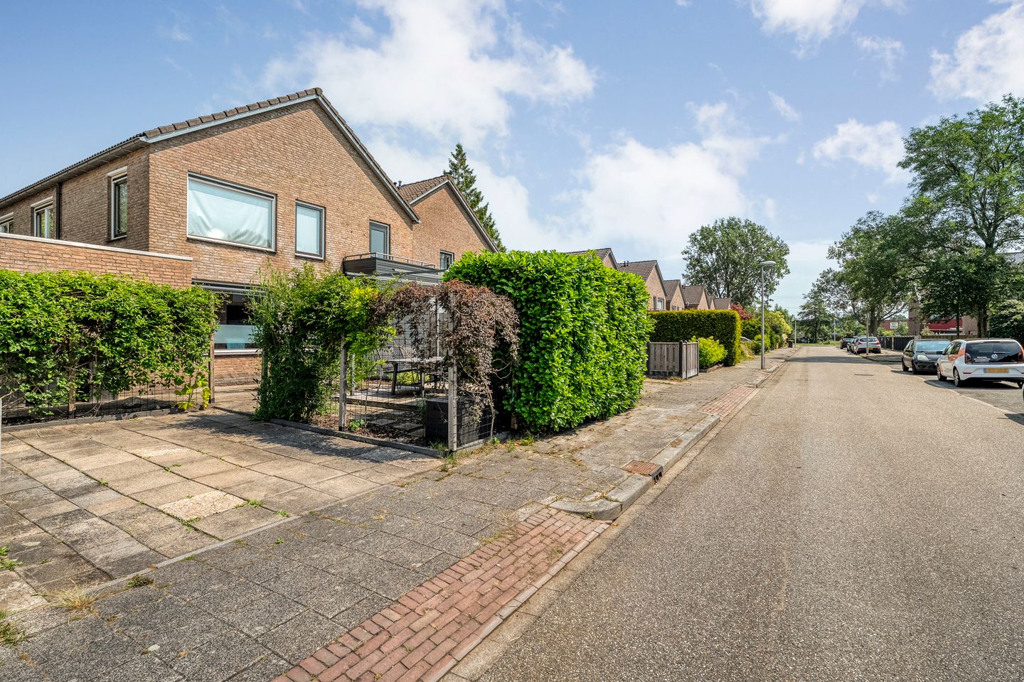 Photo 29 of Jennerstraat 32