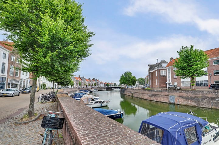 Foto 4 van Dam 63-B