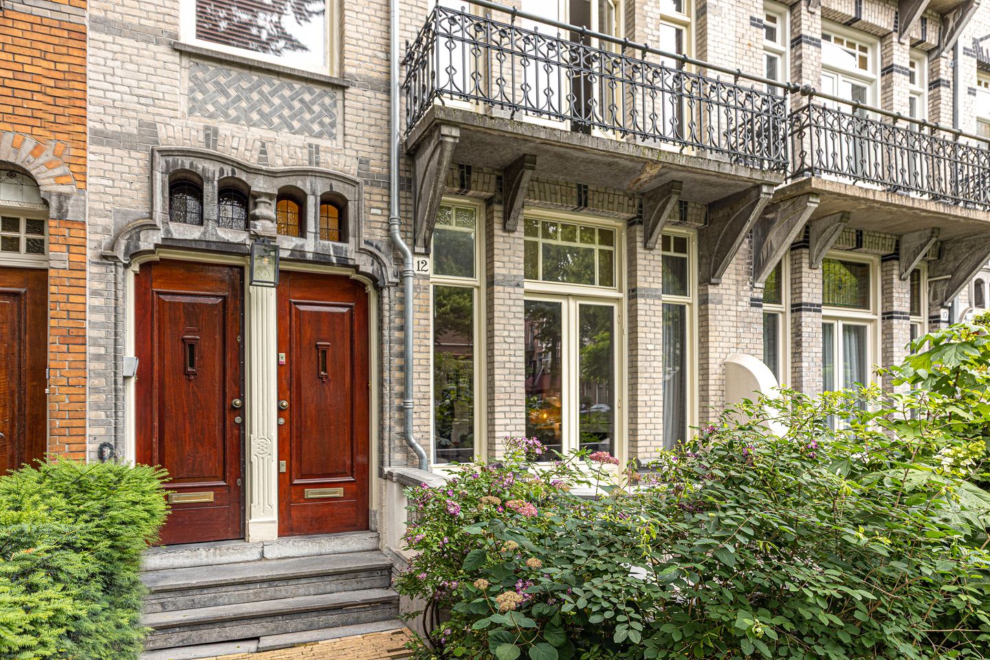 Photo 20 of Emmastraat 12-H