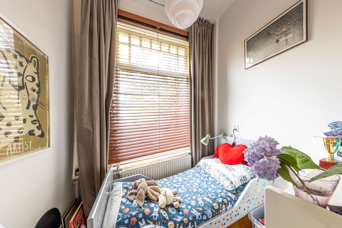 Photo 14 of Emmastraat 12-H