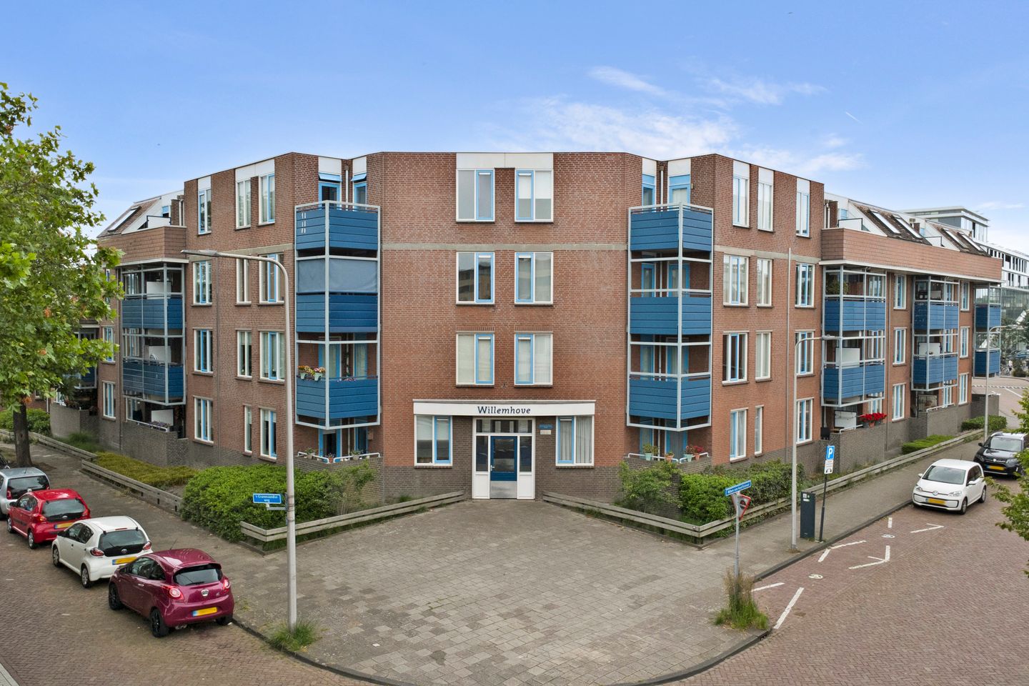 Photo 25 of Willem van Hooffstraat 43