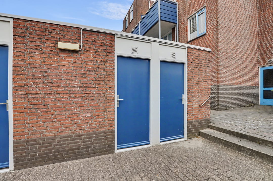 Photo 26 of Willem van Hooffstraat 43