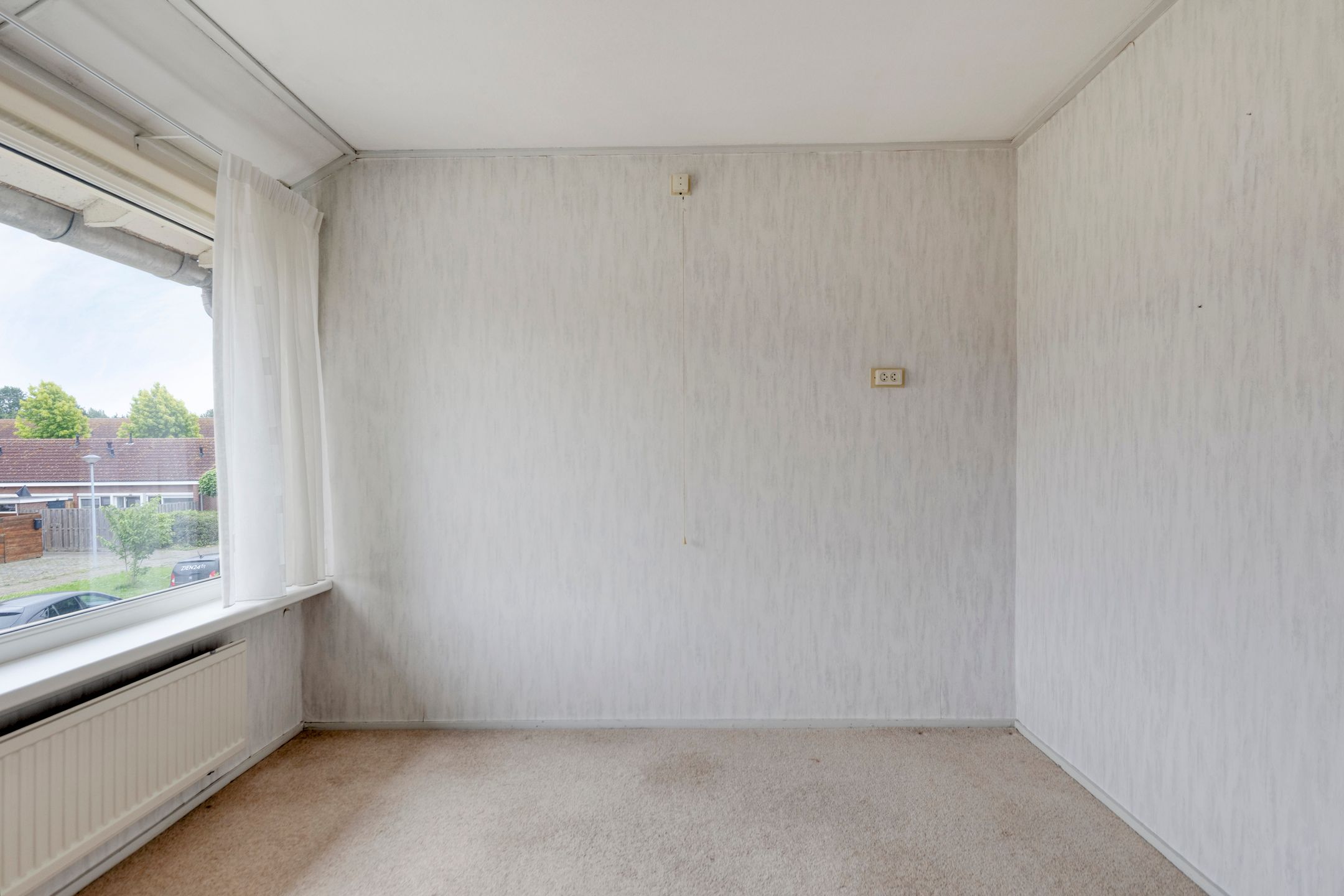 Photo 12 of Beatrixstraat 7