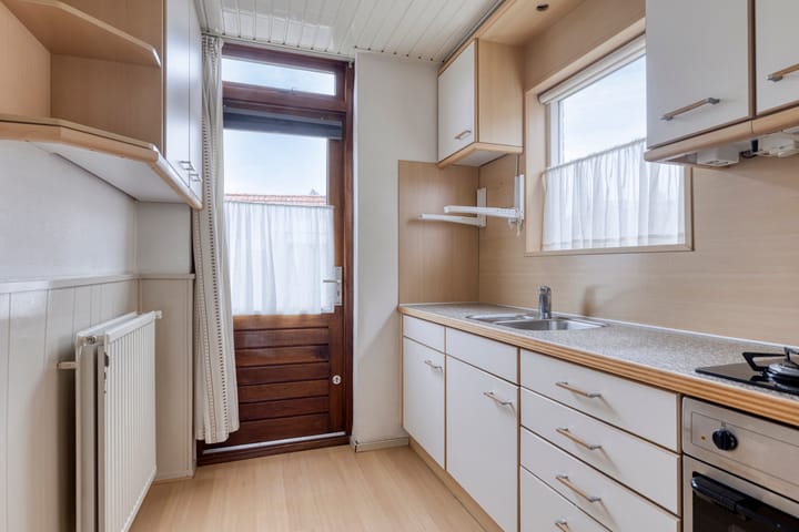 Hoekwoning te koop: Beatrixstraat 7, Oude-Tonge