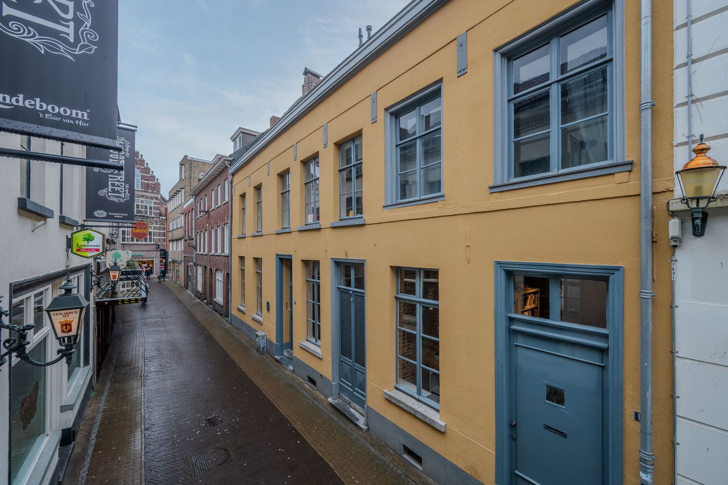 View photo 1 of Houtstraat 9-11