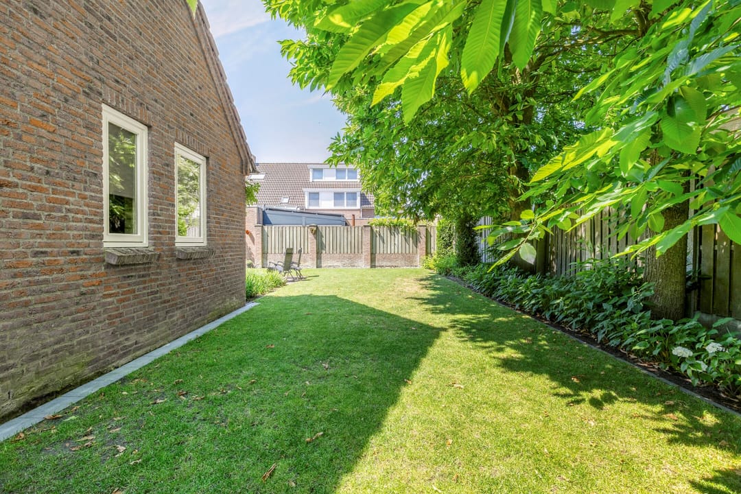 Photo 37 of De Karekiet 3