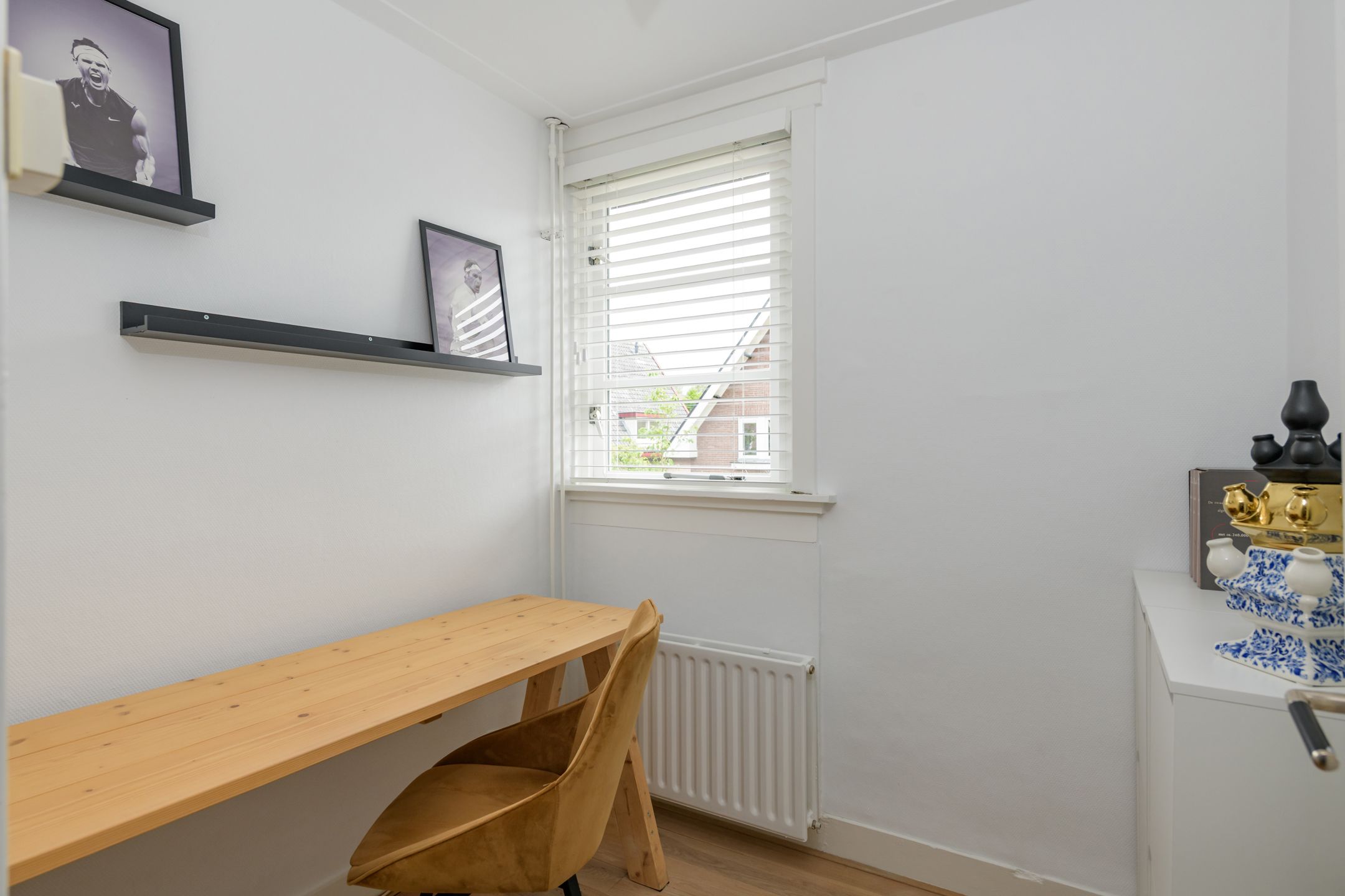 Photo 18 of Middellaan 46