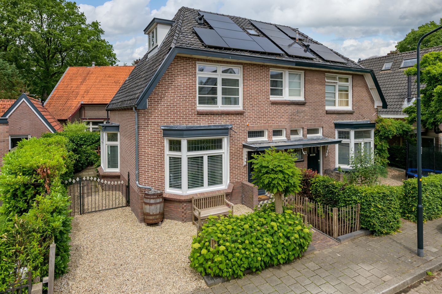 Foto 1 van Middellaan 46