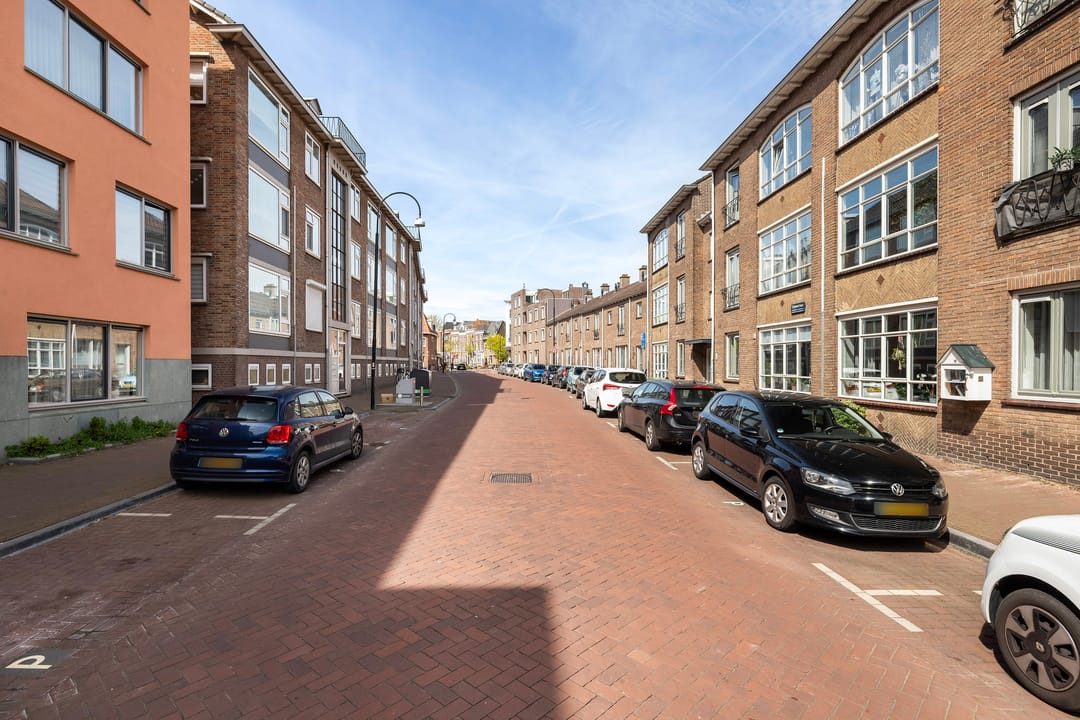 Photo 32 of Torenstraat 41