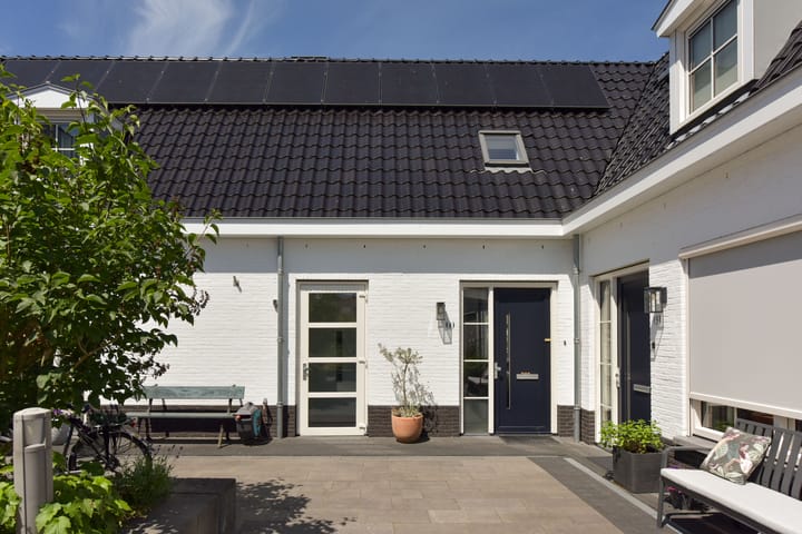 Foto 4 van Miedemahof 4