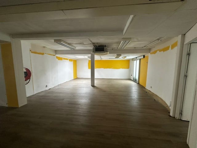 Bekijk foto 5 van Dracht 126