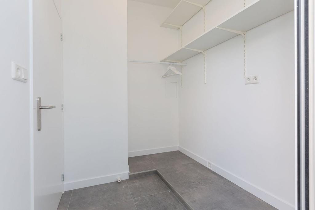 Foto 43 van Barentszstraat 37-B