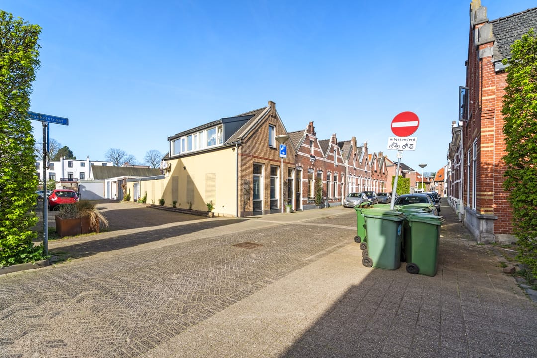 Photo 47 of Ranonkelstraat 26