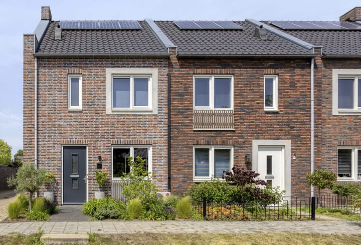 Photo 2 of Past. van Haarenstraat 52-D