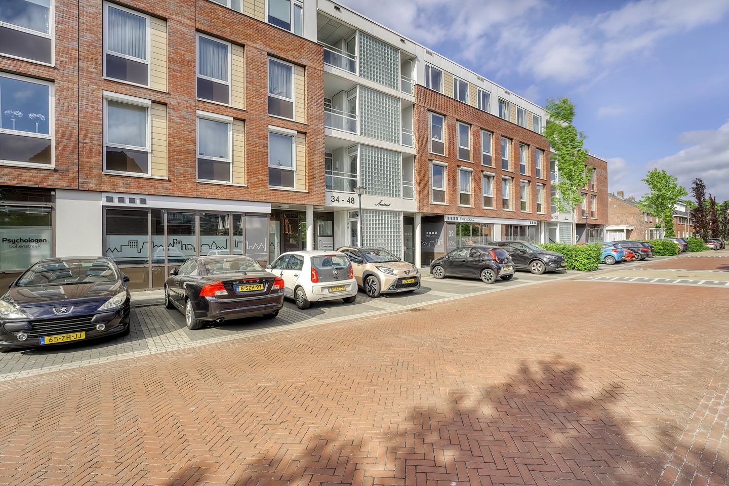 Bekijk foto 4 van Hobahostraat 30-32
