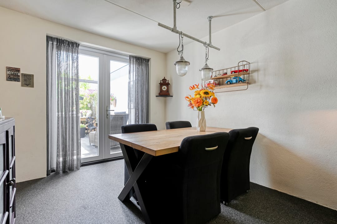 Photo 16 of Hoefblad 12