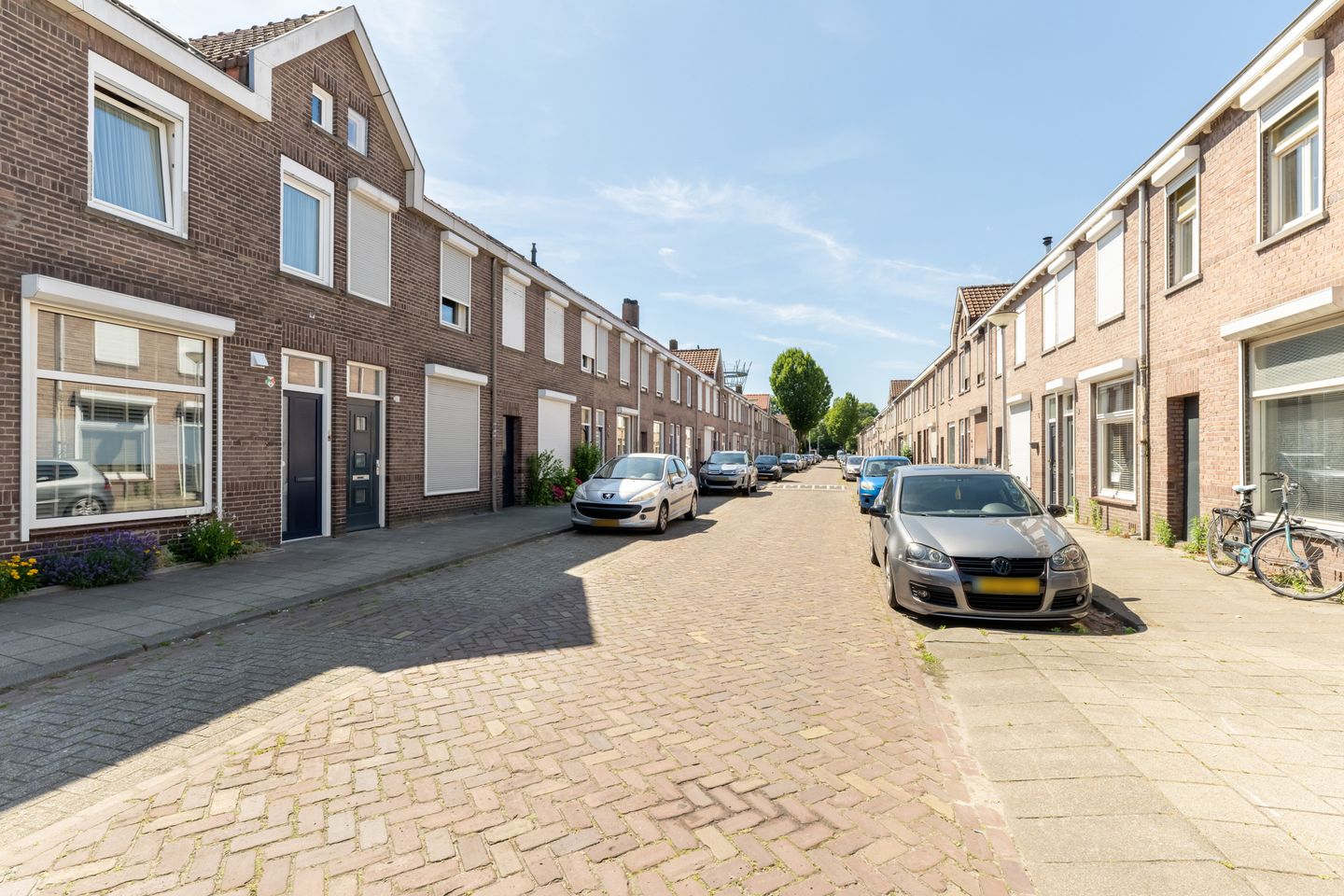 Photo 34 of Arent van 's Gravesandestraat 6