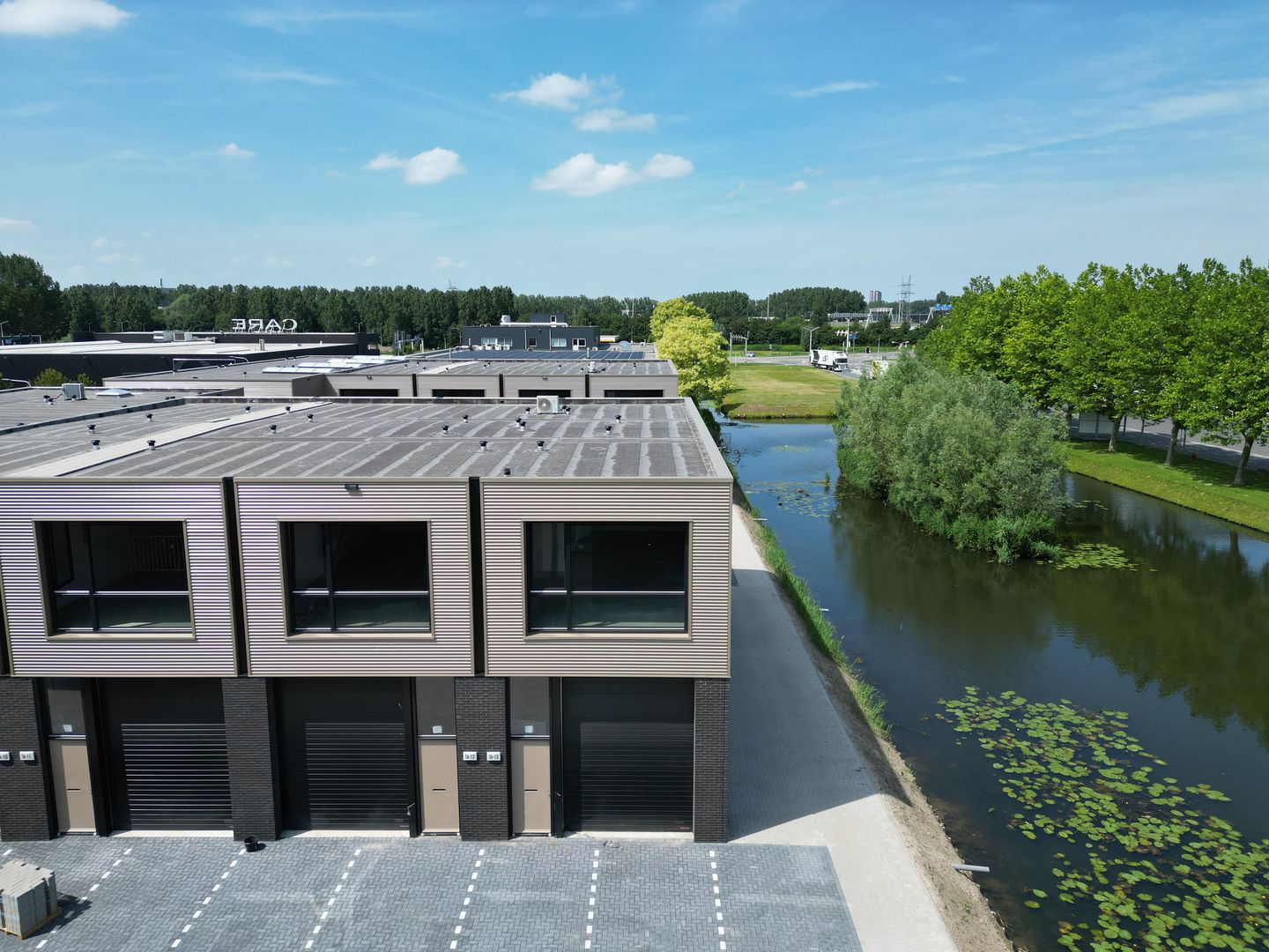 View photo 2 of Oosteinde 5-b13