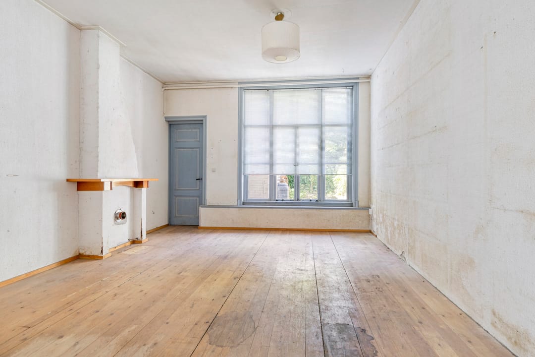 Photo 11 of Riouwstraat 44