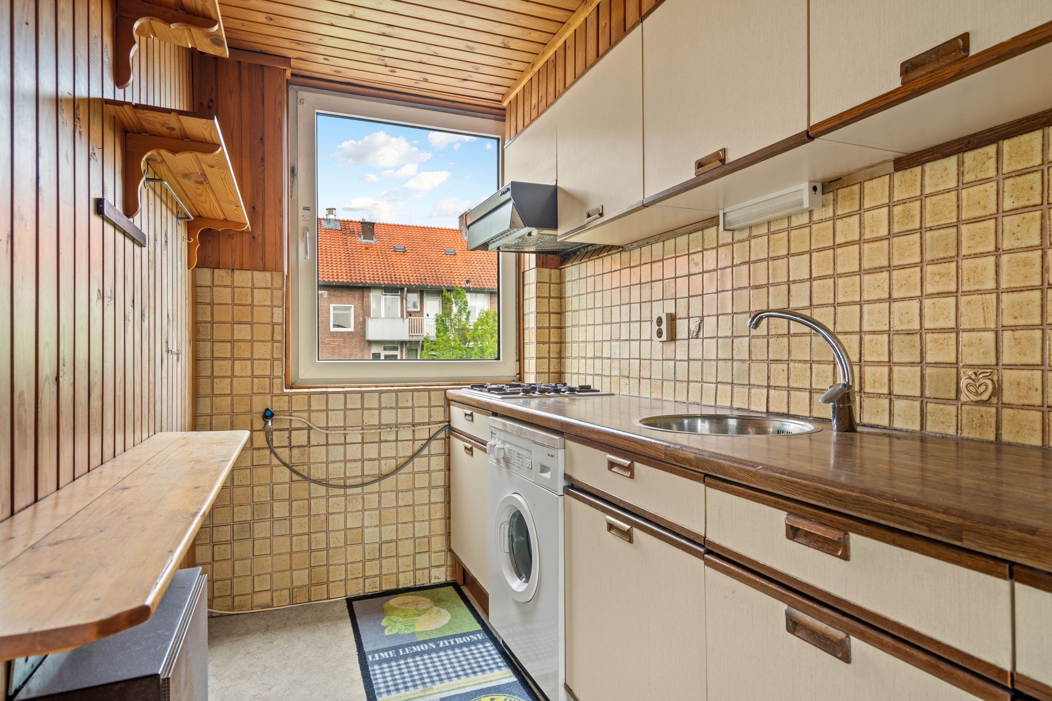 Photo 15 of Hendrik de Bruynstraat 10-3