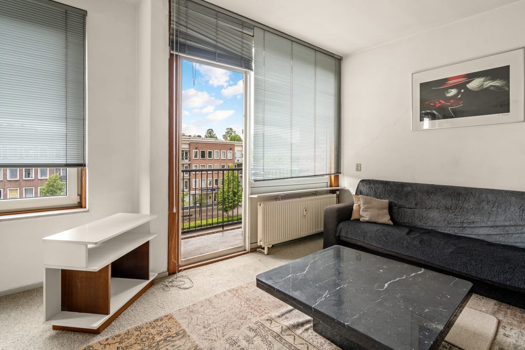 Photo 8 of Hendrik de Bruynstraat 10-3
