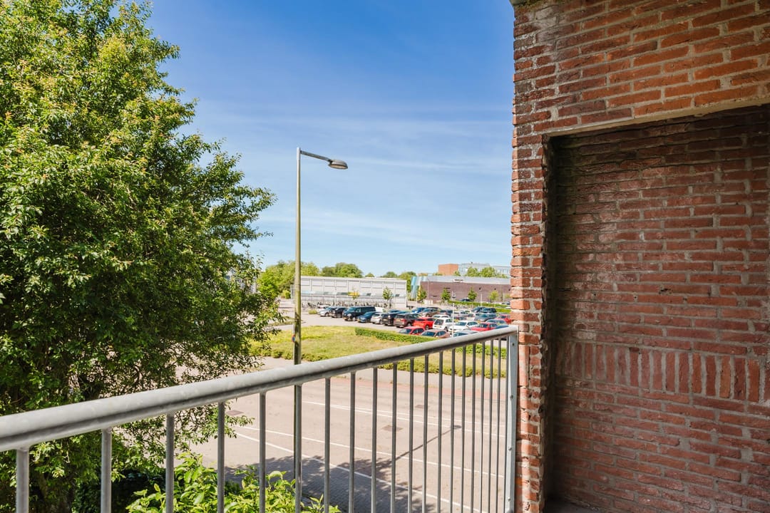 Photo 32 of Surinamestraat 1-B