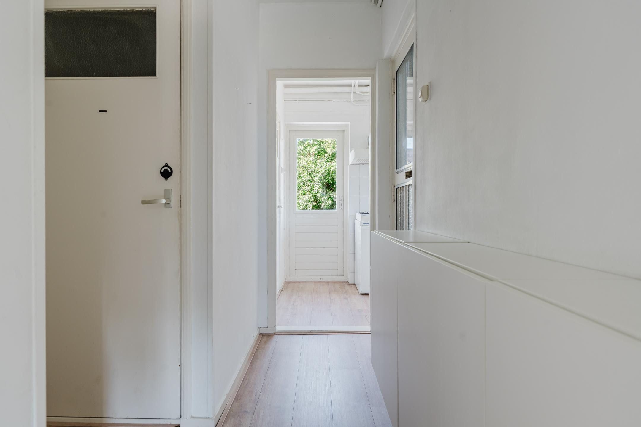 Photo 18 of Surinamestraat 1-B