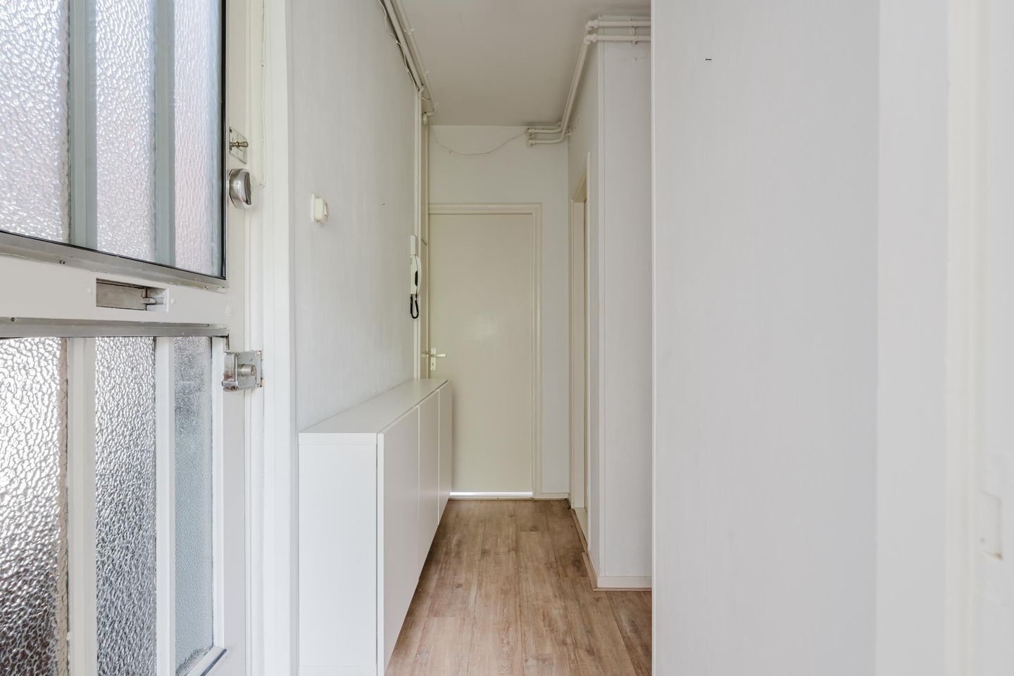 Photo 10 of Surinamestraat 1-B