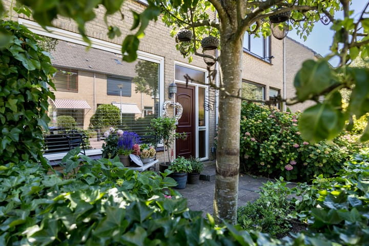 Tussenwoning te koop: Evertsenstraat 14, Bleiswijk