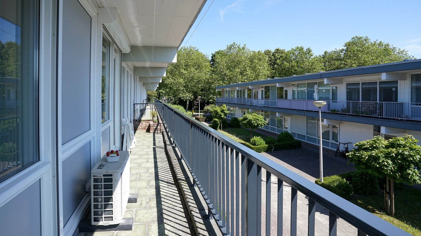 Photo 19 of Dr. Ir. Bungestraat 20