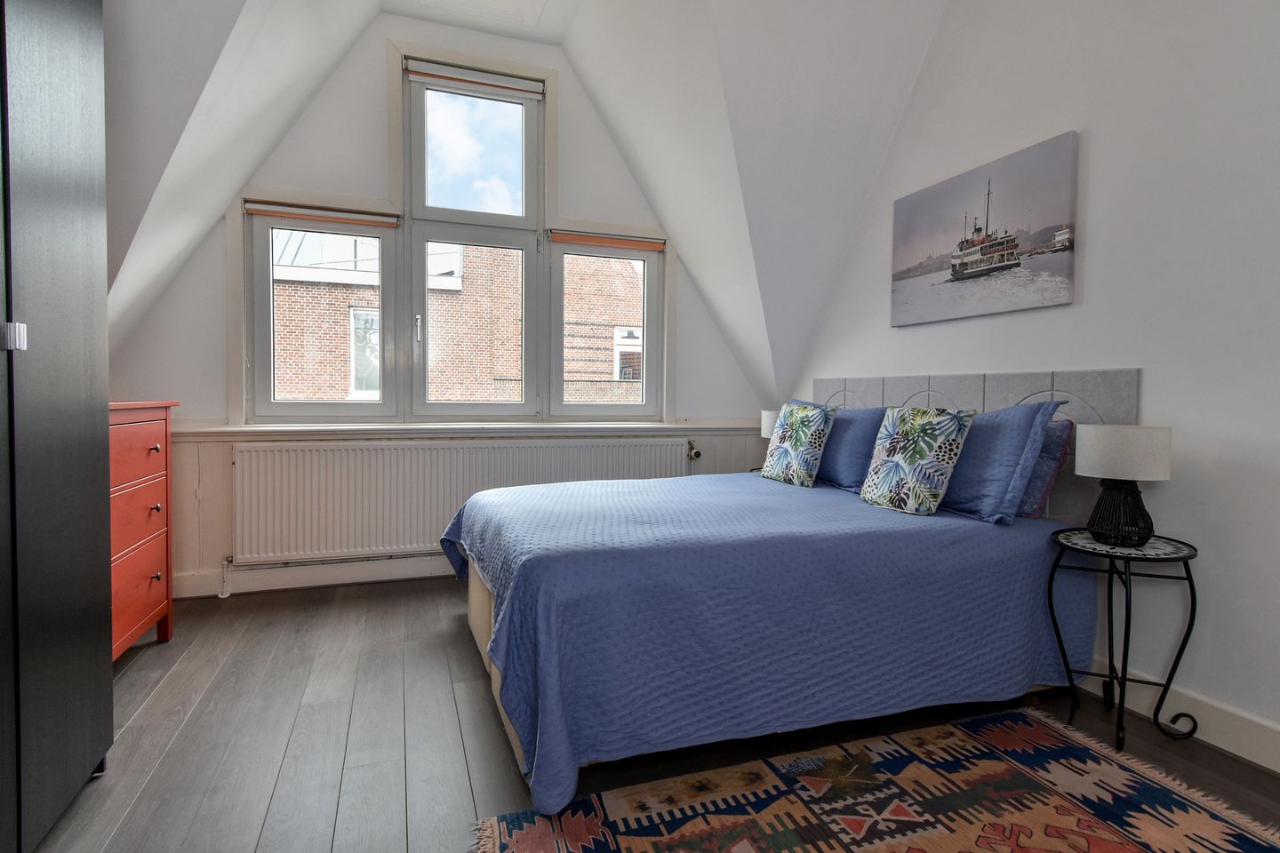 Photo 19 of Van der Parrastraat 13-A