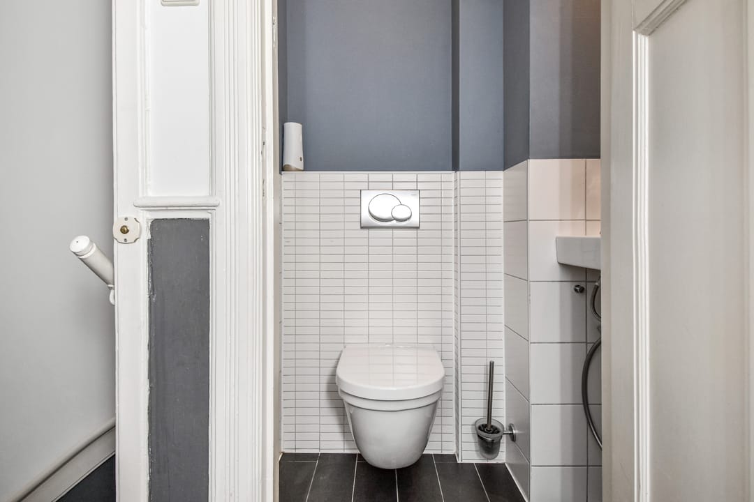 Photo 17 of Van der Parrastraat 13-A