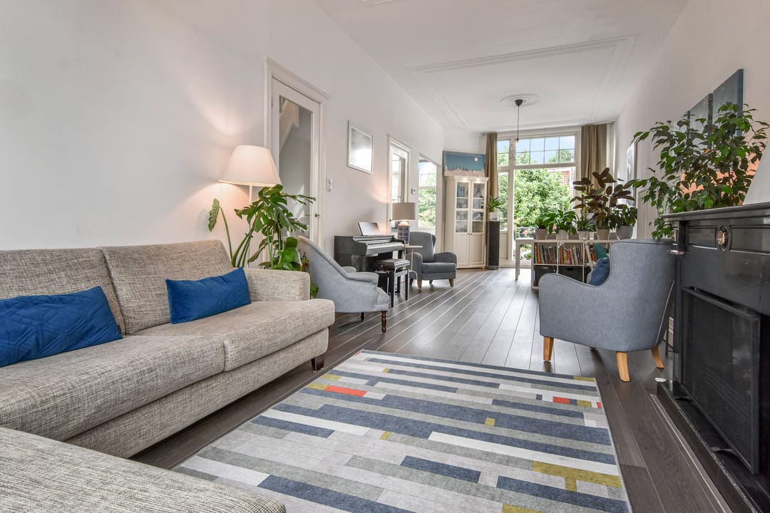 Photo 2 of Van der Parrastraat 13-A
