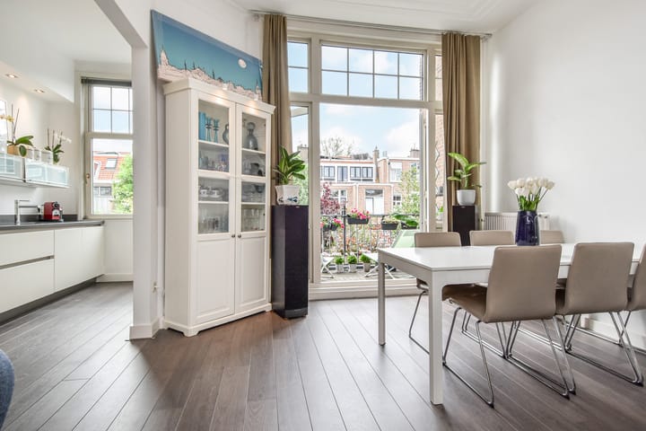 Photo 3 of Van der Parrastraat 13-A