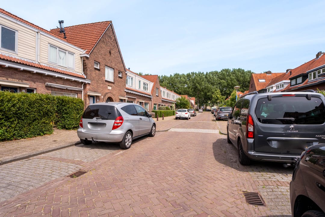 Photo 37 of Nuijtsstraat 39