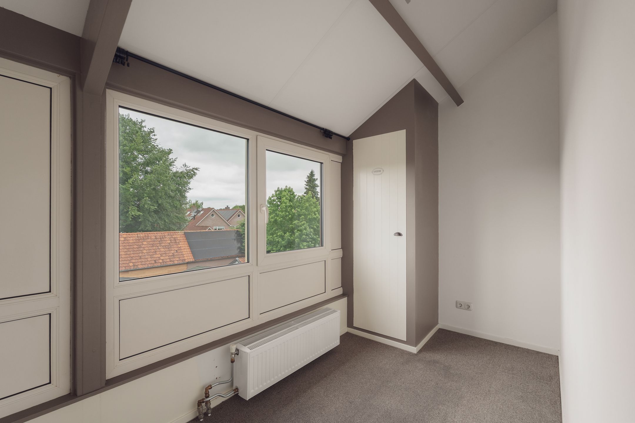 Photo 36 of Prins Bernhardlaan 64