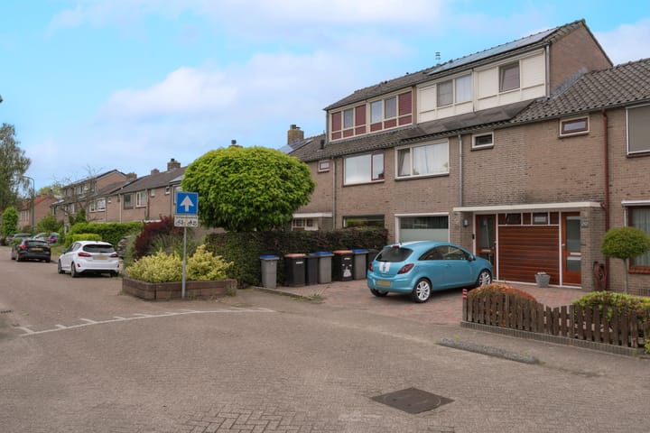 Photo 2 of Prins Bernhardlaan 64