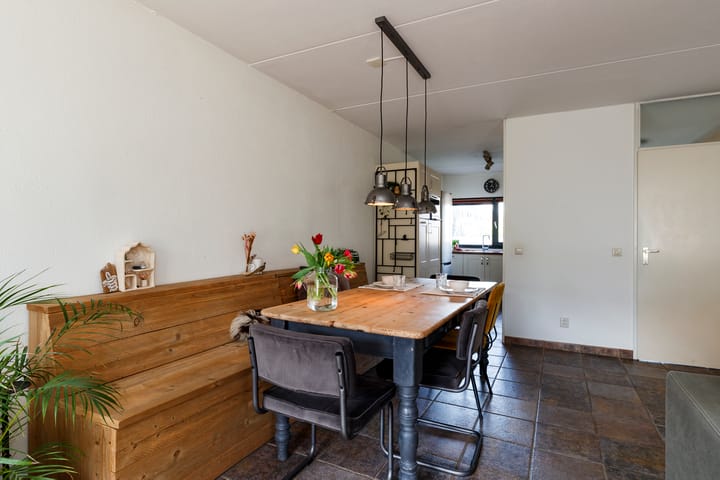 Tussenwoning te koop: Zuileveld 17, Vleuten