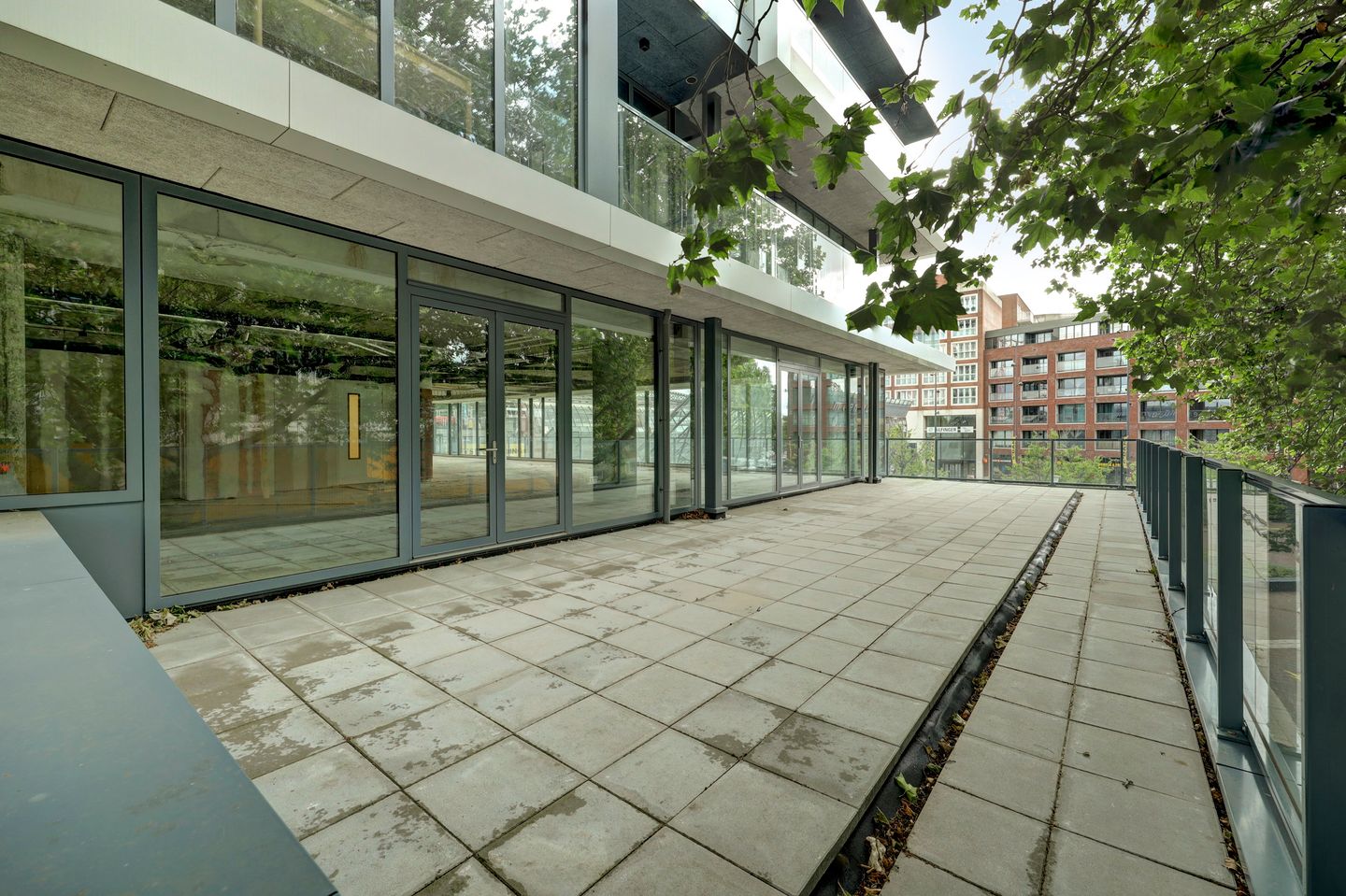 Bekijk foto 2 van Horvathweg 2