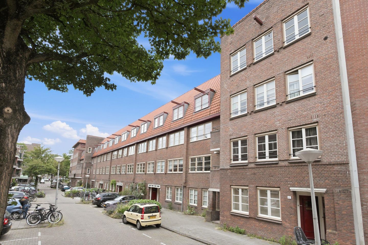 Foto 44 van Gorontalostraat 6-B