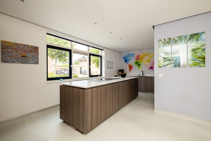 Vrijstaande woning te koop: Dr. Ter Haarlaan 8, Poeldijk