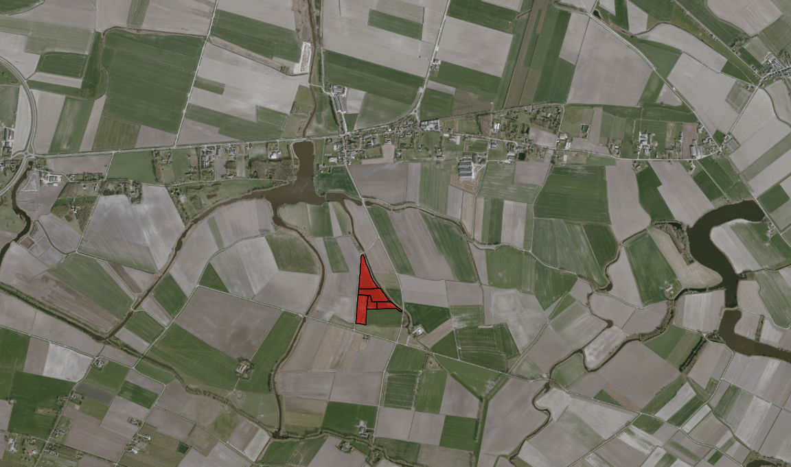 Bekijk foto 2 van aan de Oude Kerkweg