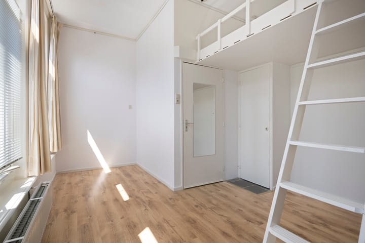Appartement te koop: Van Sijsenstraat 4A, Groningen