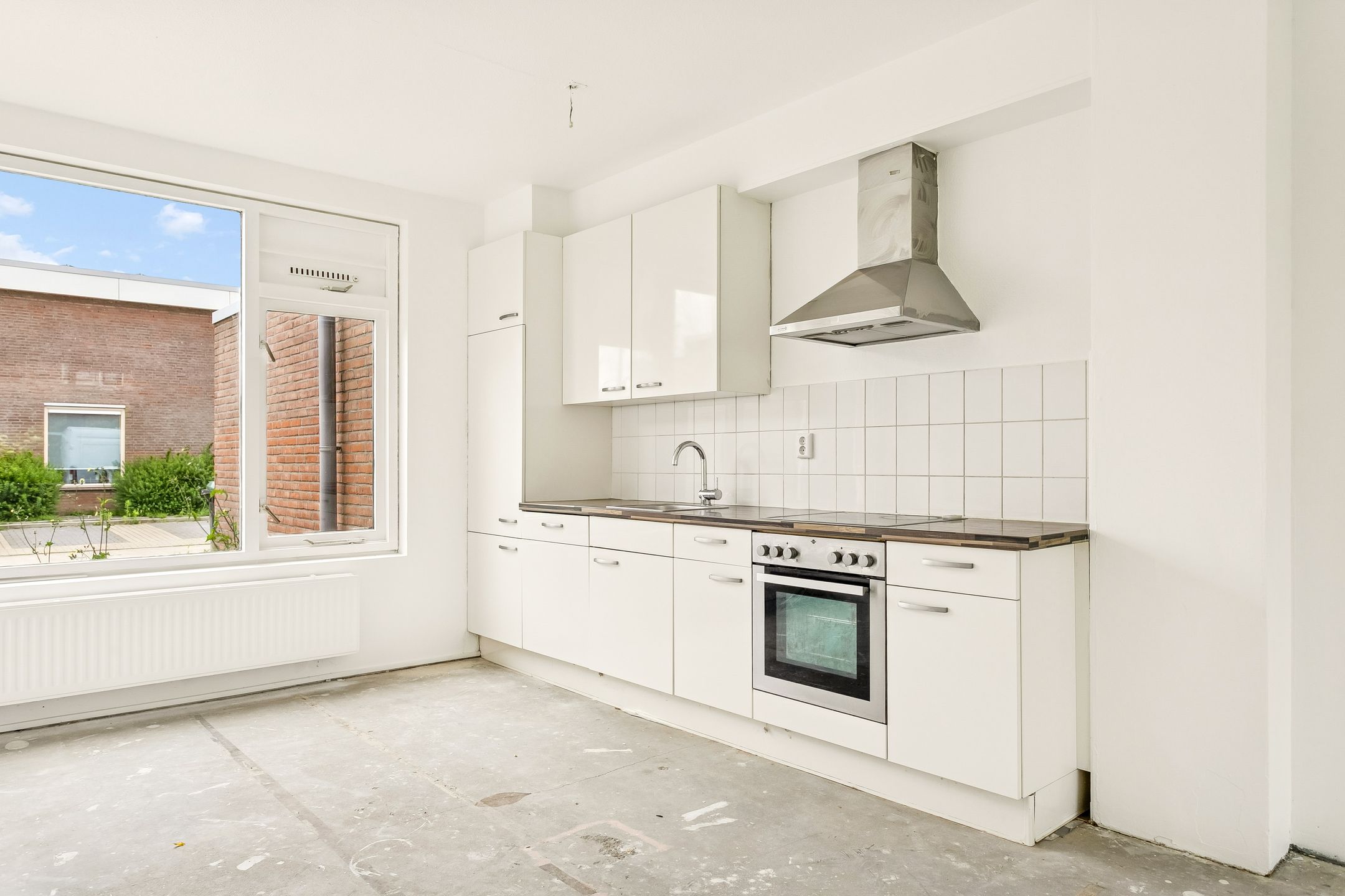 Photo 15 of Leidenstraat 2