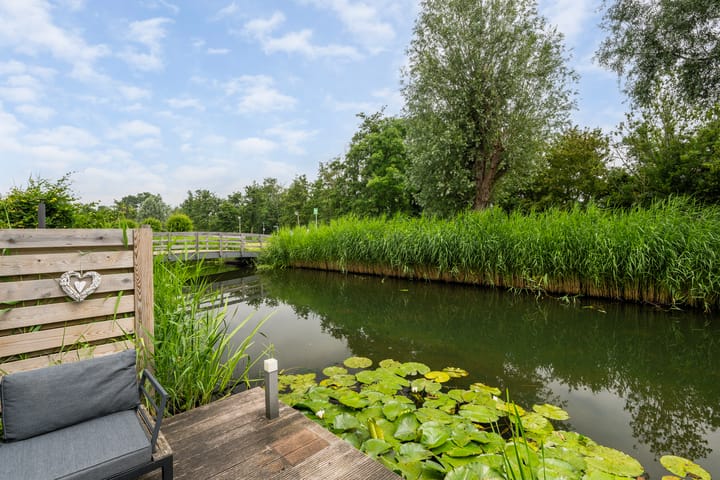 Tussenwoning te koop: Mary Zeldenruststraat 3, Schiedam