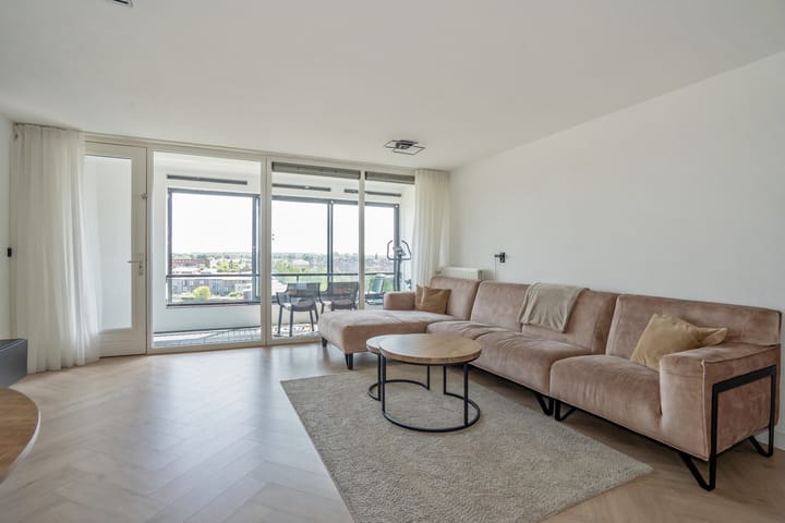 Appartement te koop: Weidevogellaan 192, 'S-Gravenhage