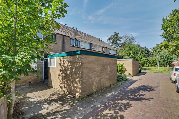 Tussenwoning te koop: Stikkerstraat 38, Goes
