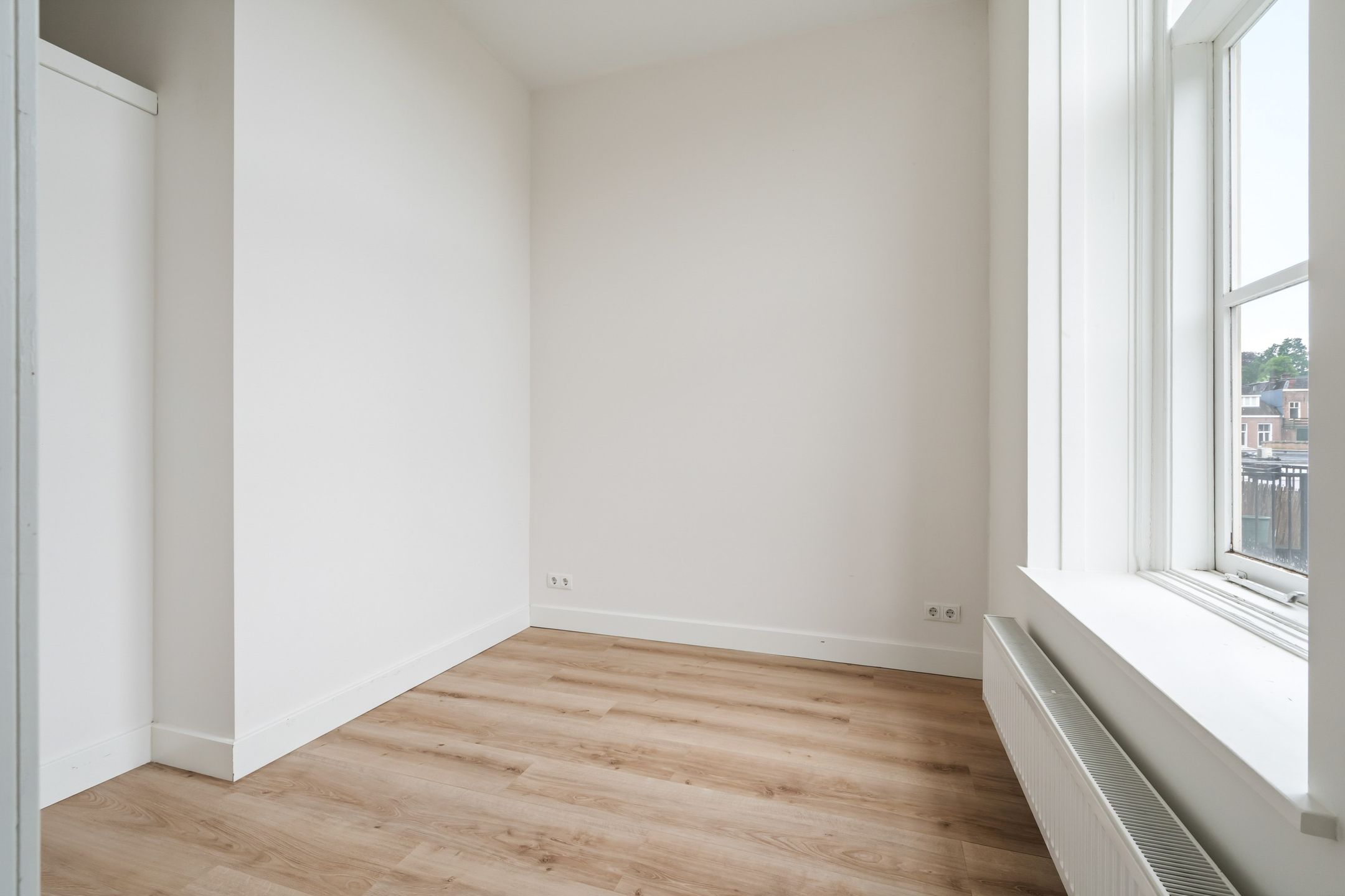 Photo 21 of Willemstraat 21-A2
