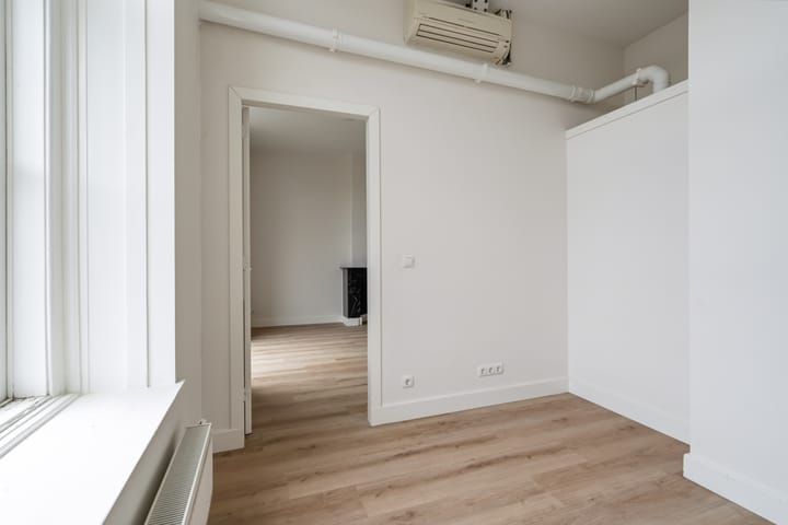 Studio te koop: Willemstraat 21A2, Breda